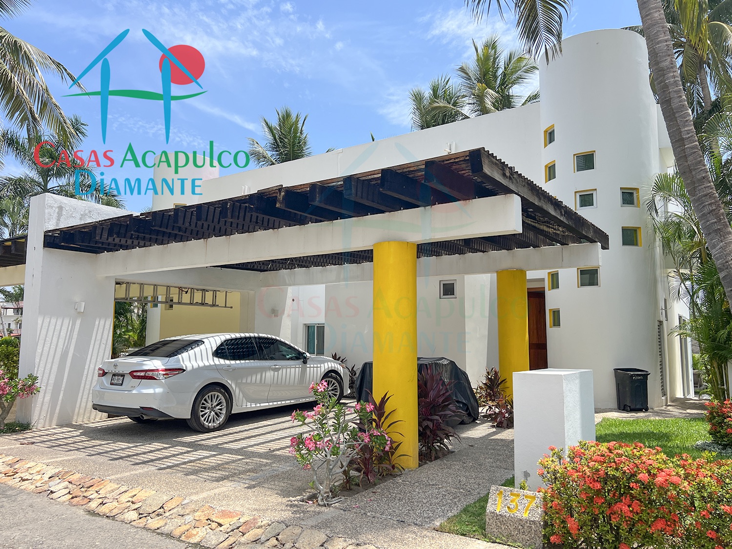 Xcaret 137 - Estacionamiento 2